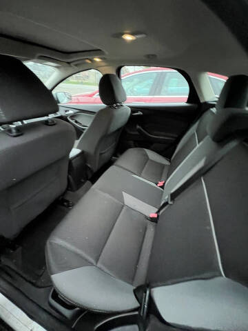 2014 Ford Focus SE