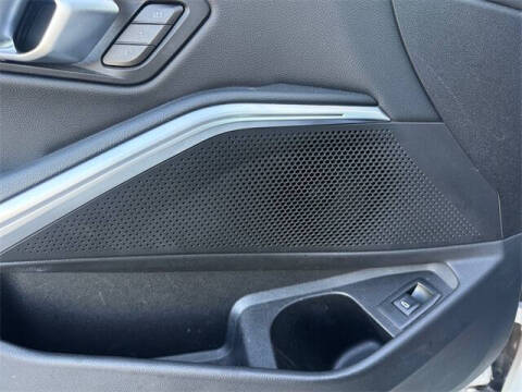 2024 BMW 3 Series 330i xDrive