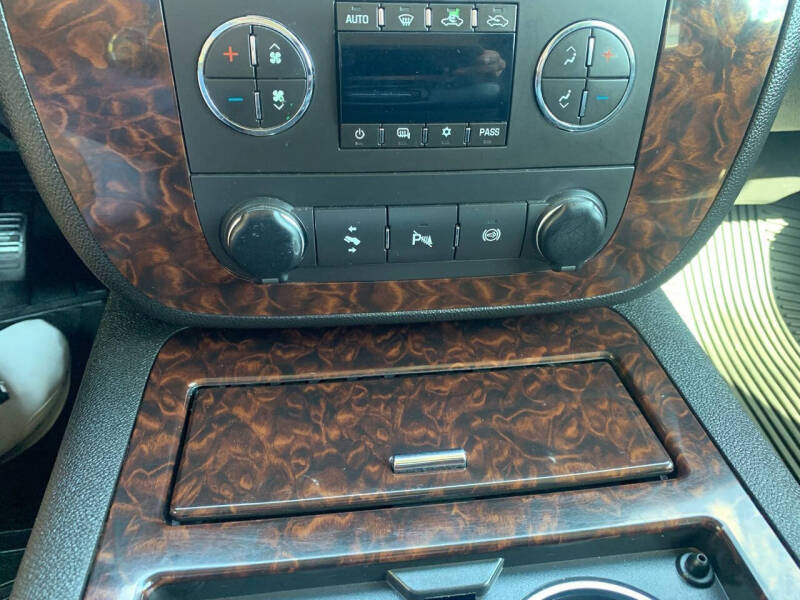 2012 GMC Sierra 3500HD Denali