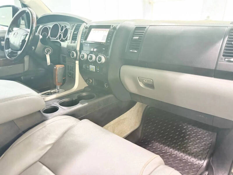 2011 Toyota Sequoia Limited