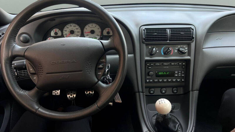2001 Ford Mustang SVT Cobra