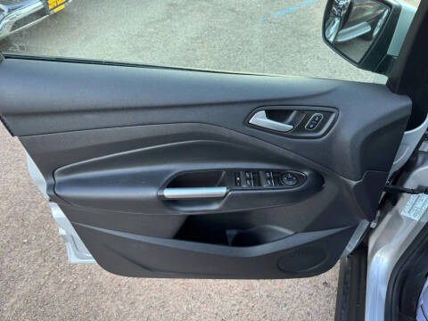 2017 Ford C-MAX Energi SE