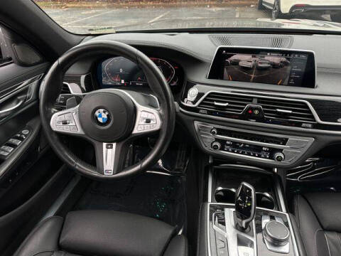 2020 BMW 7 Series 740i