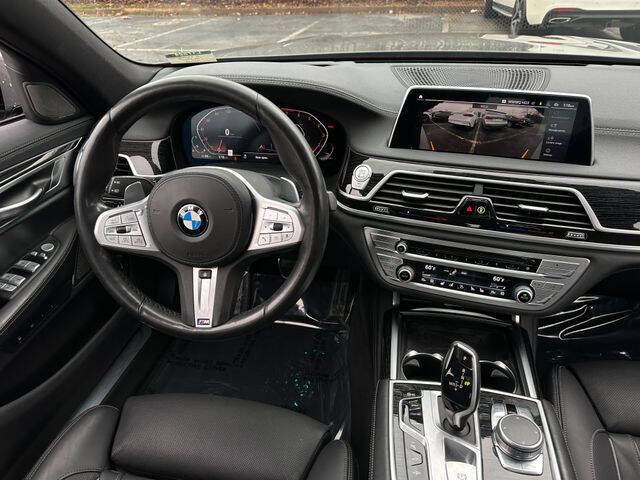 2020 BMW 7 Series 740i