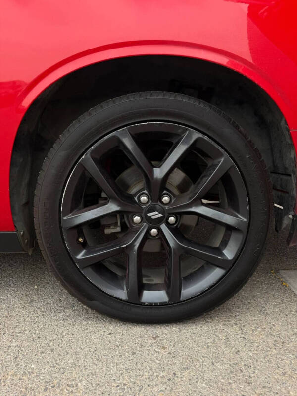 2015 Dodge Challenger SXT
