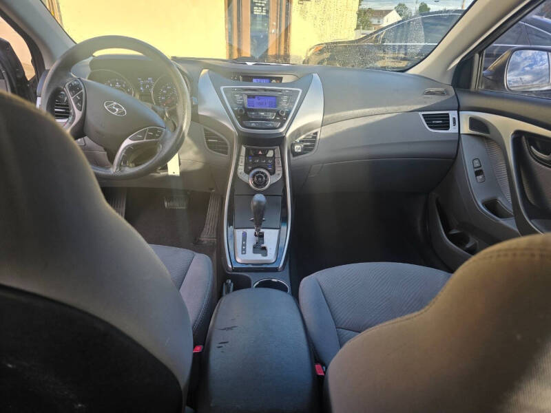 2013 Hyundai Elantra Limited