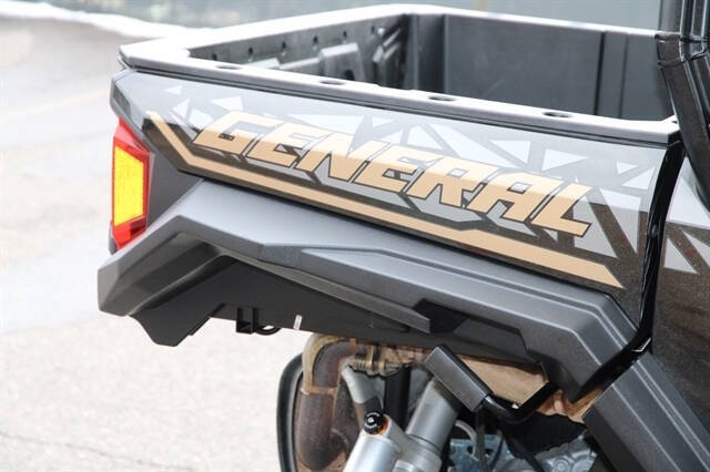 2023 Polaris GENERAL XP