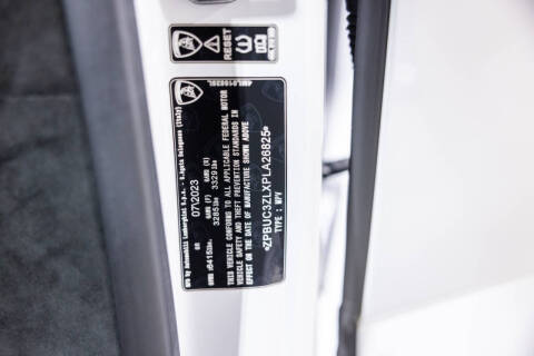 2023 Lamborghini Urus Performante