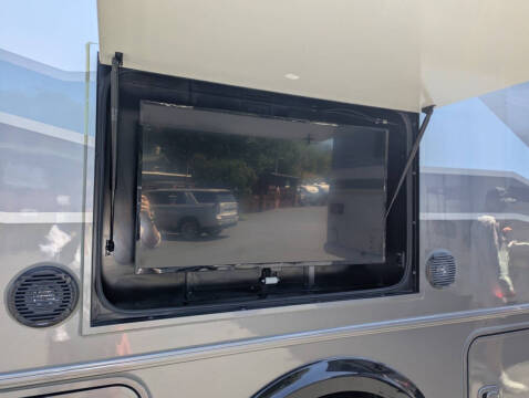 2023 Winnebago Sunstar 29NP NPF Edition / 30ft