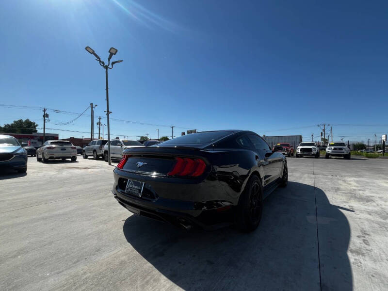 2018 Ford Mustang EcoBoost