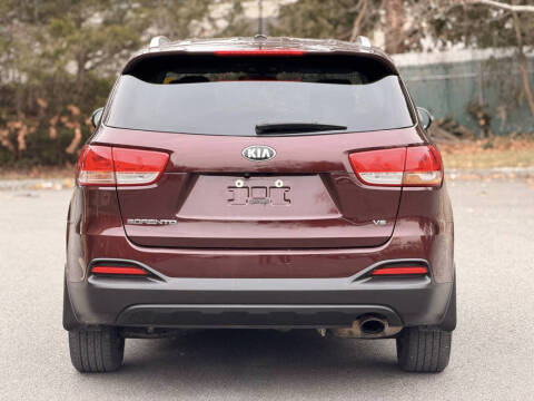 2018 Kia Sorento LX V6