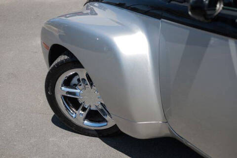 2005 Chevrolet SSR LS