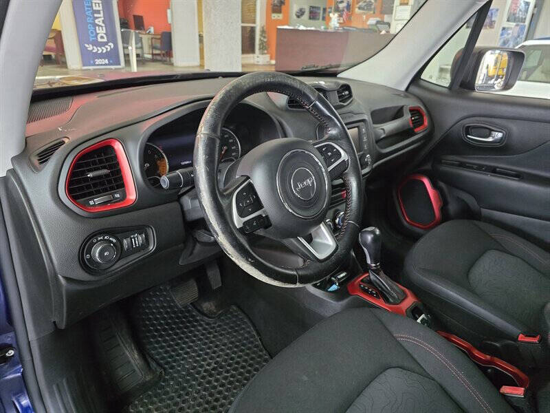 2016 Jeep Renegade Trailhawk