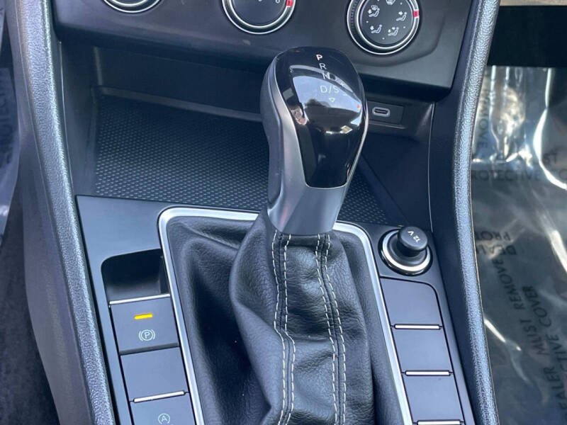 2024 Volkswagen Jetta S