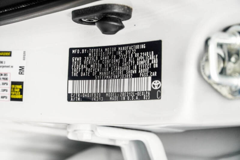 2022 Toyota Corolla LE