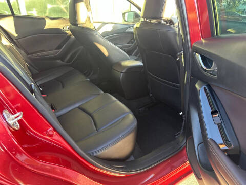 2017 Mazda MAZDA3 Touring