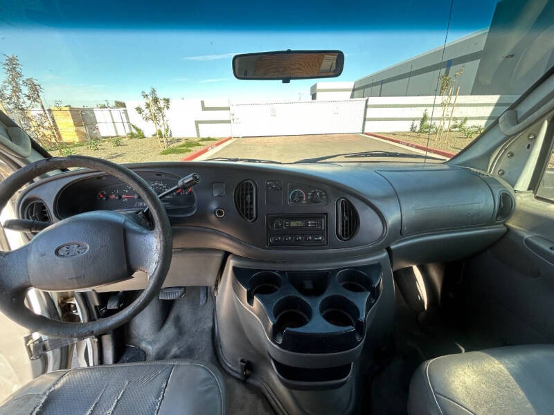 2006 Ford E-Series
