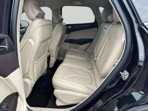 2019 Lincoln MKC Select