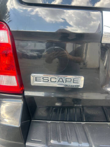 2011 Ford Escape Limited