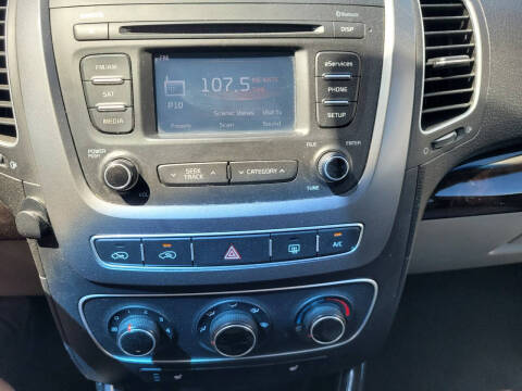 2014 Kia Sorento LX
