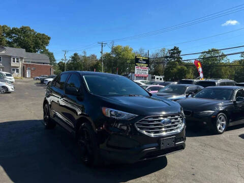 2021 Ford Edge SE