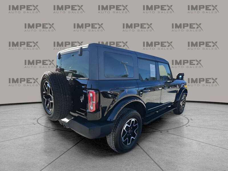 2024 Ford Bronco Outer Banks