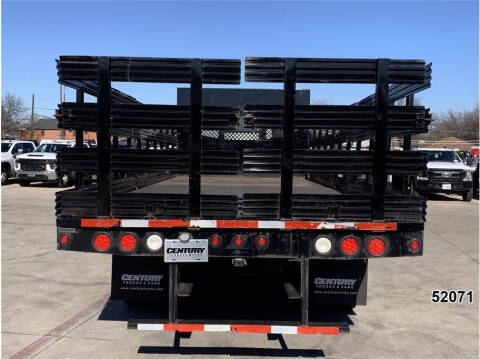 2022 Kenworth K270