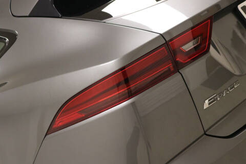 2020 Jaguar E-PACE P250 SE