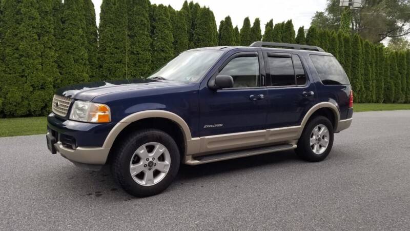 2005 Ford Explorer for sale at Kingdom Autohaus LLC in Landisville PA