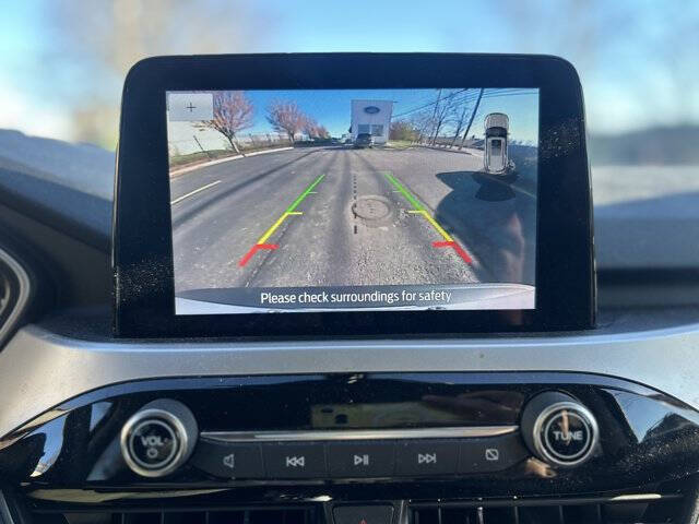 2020 Ford Escape Hybrid SE Sport