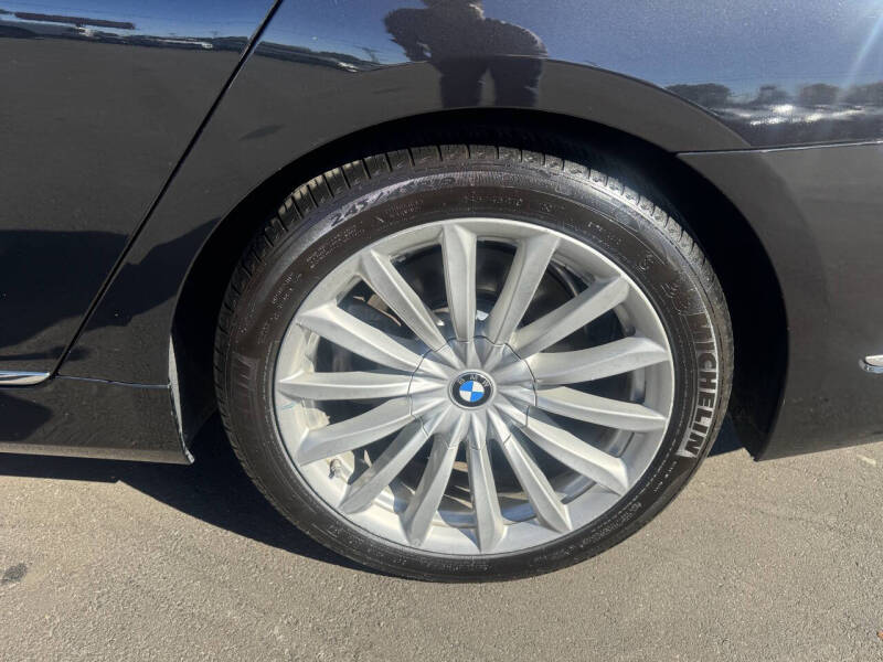 2020 BMW 7 Series 740i xDrive