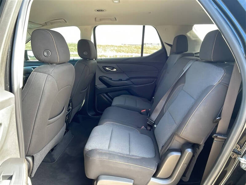 2021 Chevrolet Traverse LS