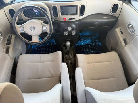 2014 Nissan cube