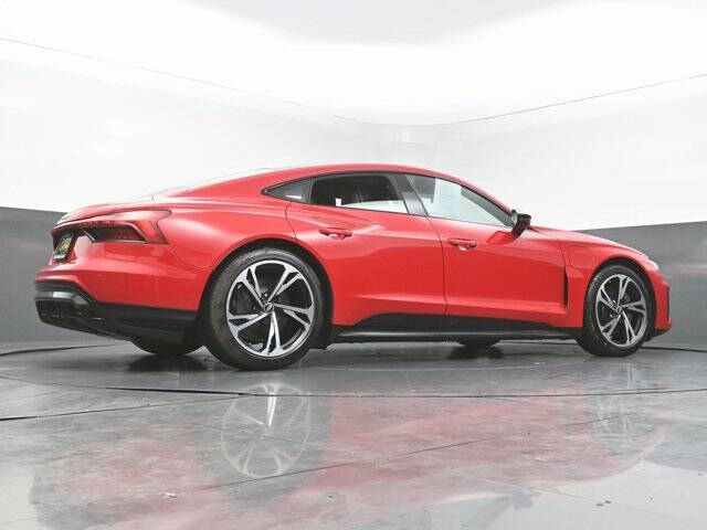 2022 Audi e-tron GT quattro Prestige