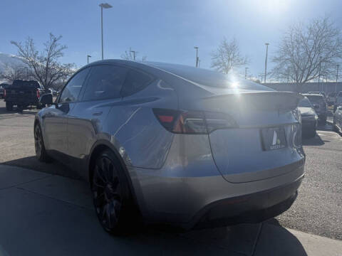 2024 Tesla Model Y Performance