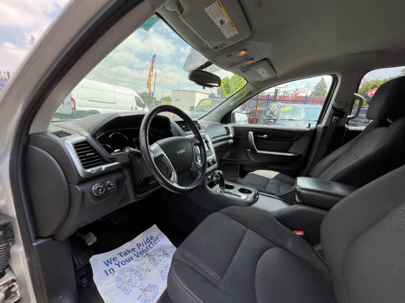 2015 GMC Acadia SLE-1