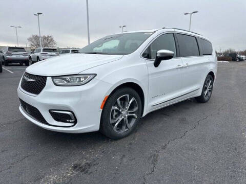 2026 Chrysler Pacifica Pinnacle