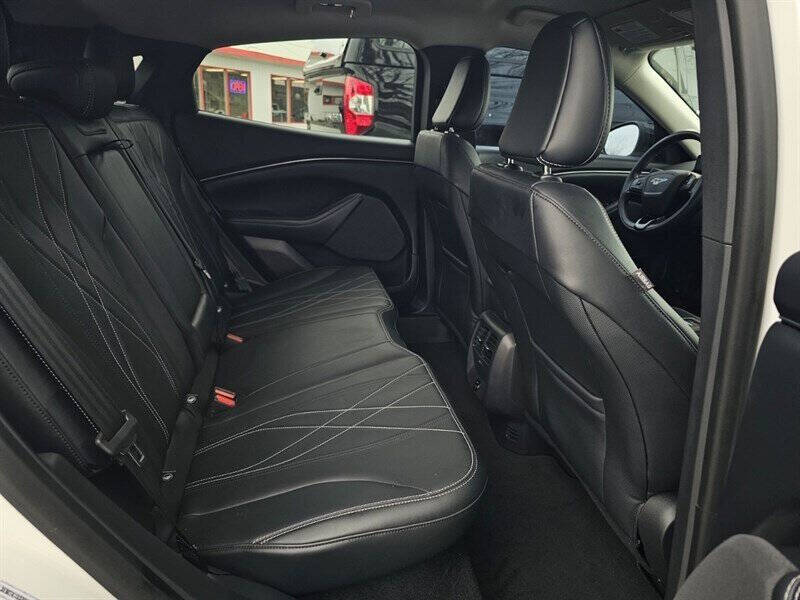 2023 Ford Mustang Mach-E Select