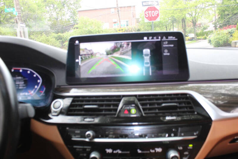 2022 BMW 5 Series 530i xDrive