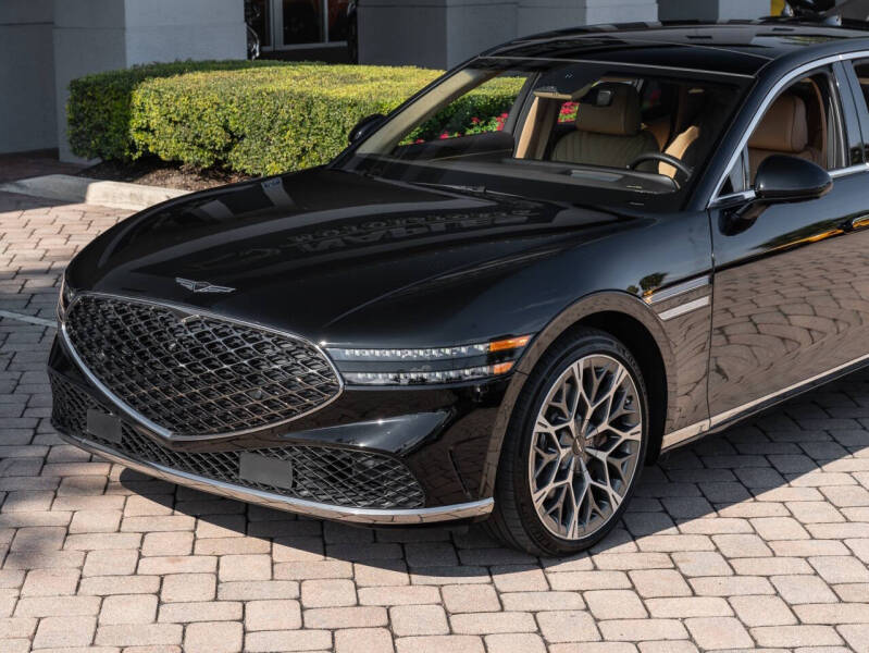 2023 Genesis G90 3.5T e-Supercharger