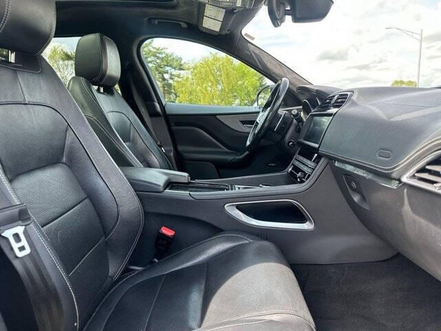 2020 Jaguar F-PACE S