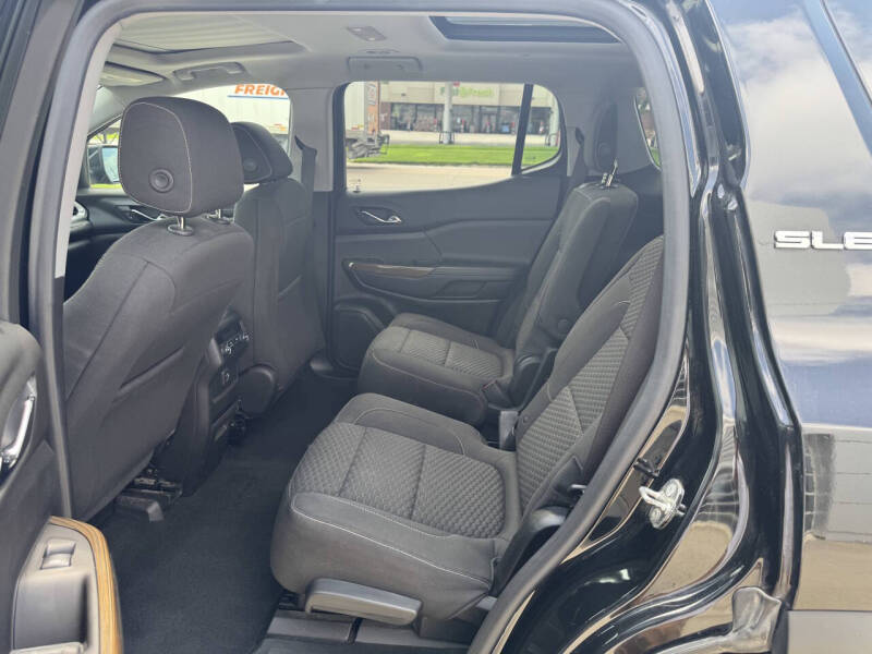 2019 GMC Acadia SLE-2