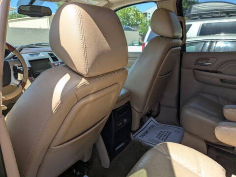 2011 Cadillac Escalade