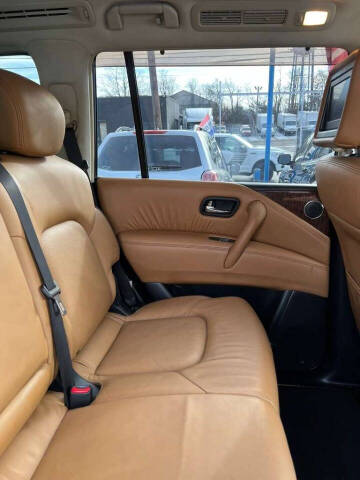 2017 Nissan Armada Platinum