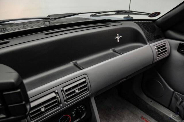 1993 Ford Mustang SVT Cobra