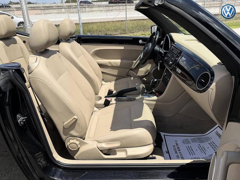 2013 Volkswagen Beetle Convertible