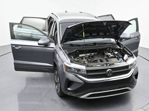 2024 Volkswagen Taos SE 4Motion