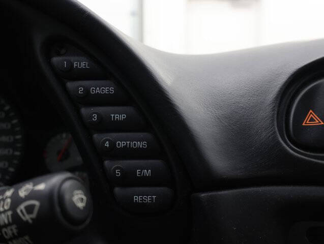 2004 Chevrolet Corvette
