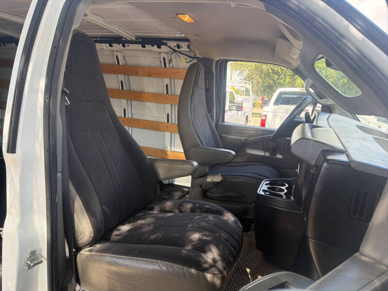 2018 GMC Savana 2500