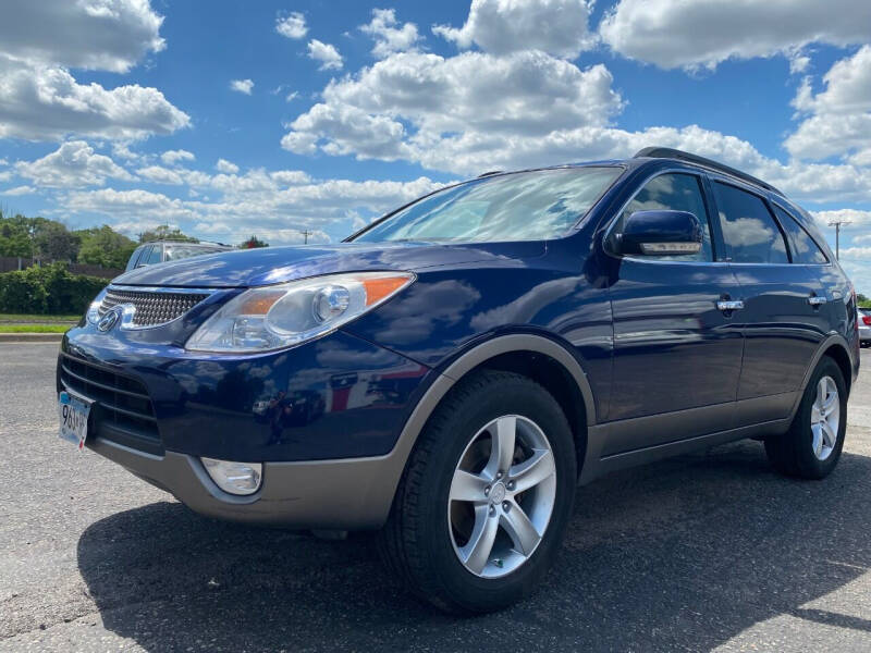 2008 Hyundai Veracruz for sale at Auto Tech Car Sales in Saint Paul MN